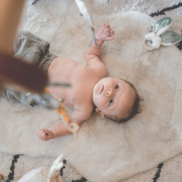 The Best Toys For Newborns & When to Introduce Them - M&B.
